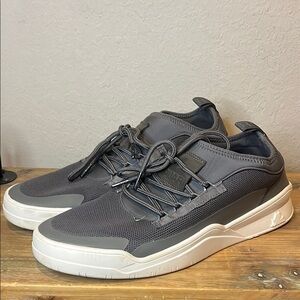 Pajar Mens Slip On Sneakers size 13
